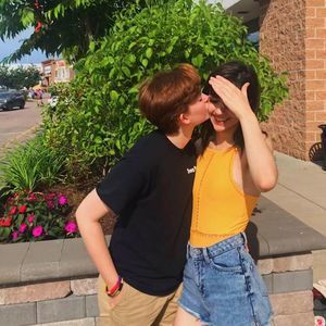 Meet your Posher, Sage